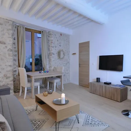 Superb One-bedroom - Stayinantibes- Picasso 1 Lejlighed *
