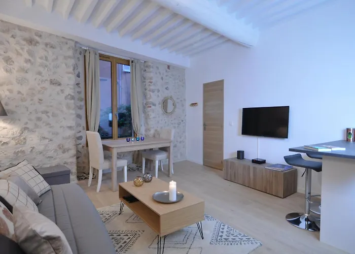 Superb One-bedroom - Stayinantibes- Picasso 1 アパート *