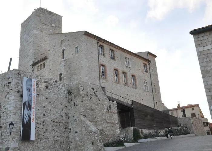 Superb One-bedroom - Stayinantibes- Picasso 1 * أنتيب